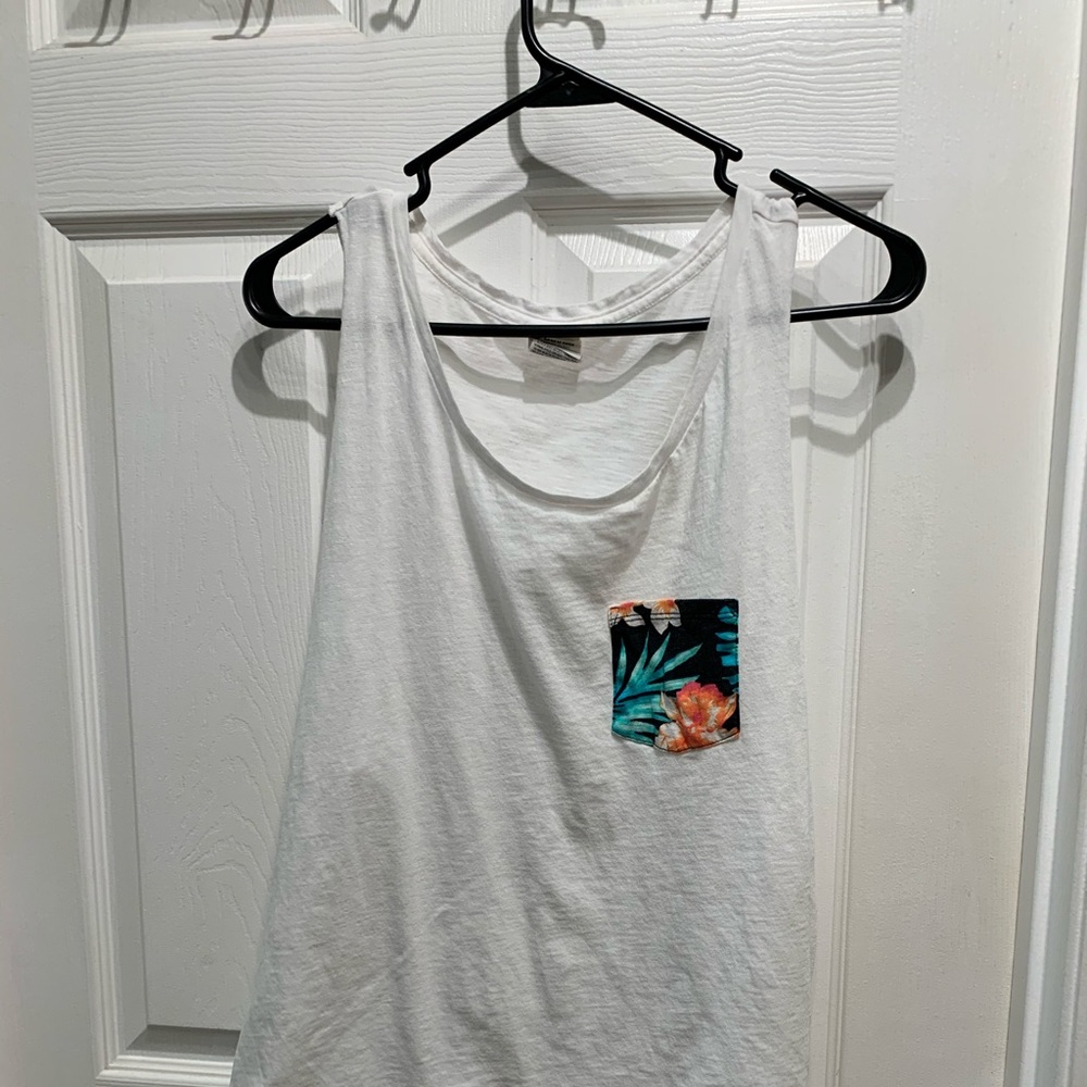 PINK muscle tank